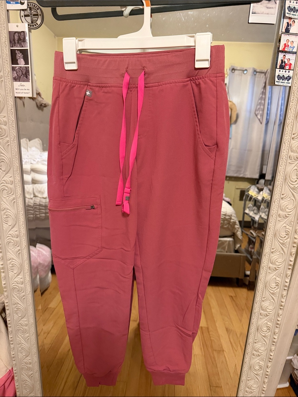 Figs women’s  Rose Pink Drawstring Cargo Joggers